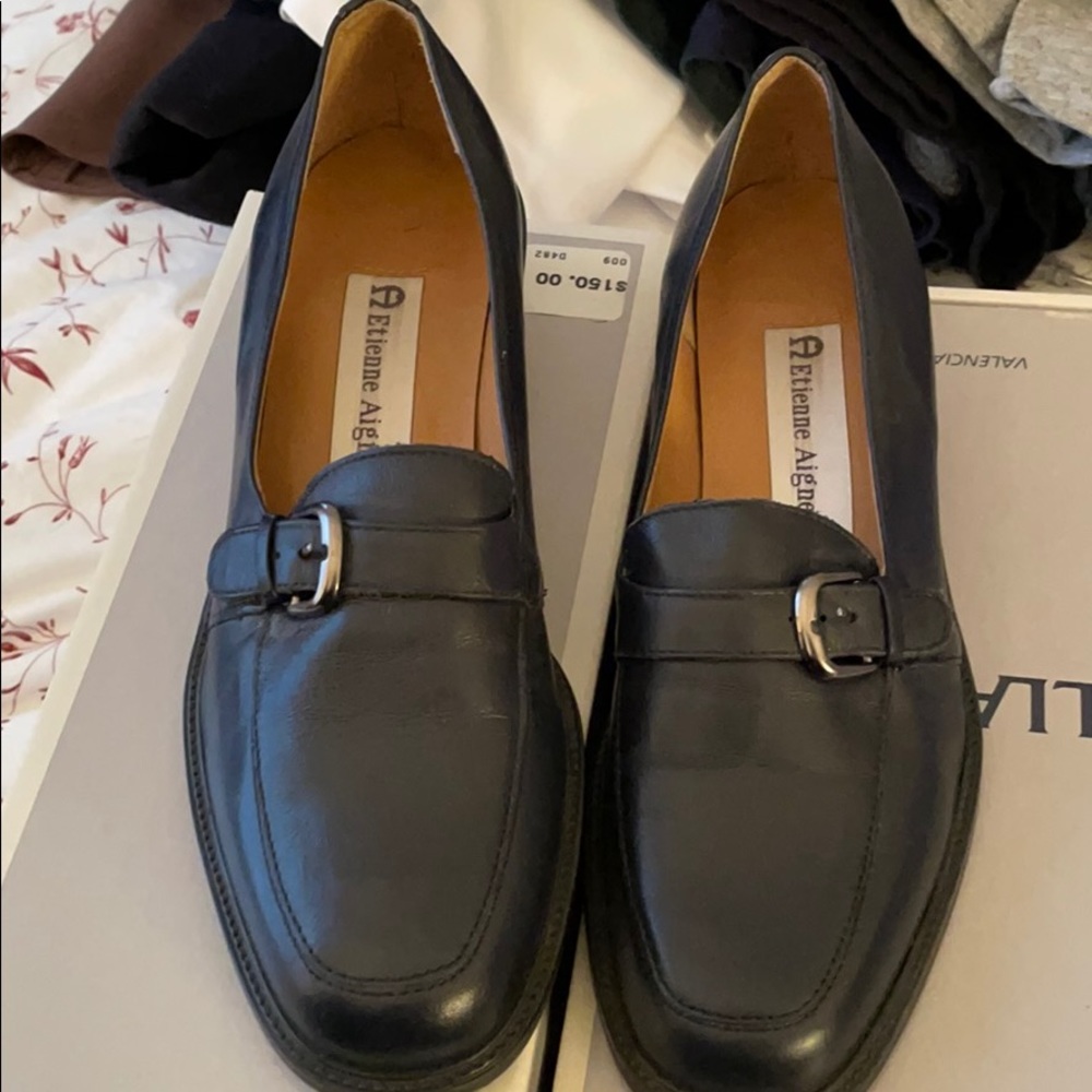 Never worn navy loafer style shoe